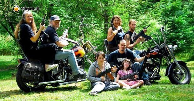 Guns Family motor motorfiets wapens